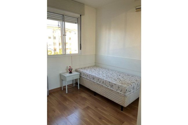Imagem Imóvel com 3 Quartos à Venda, 67 m² em Humaitá - Porto Alegre Imagem Imóvel com 3 Quartos à Venda, 67 m² em Humaitá - Porto Alegre