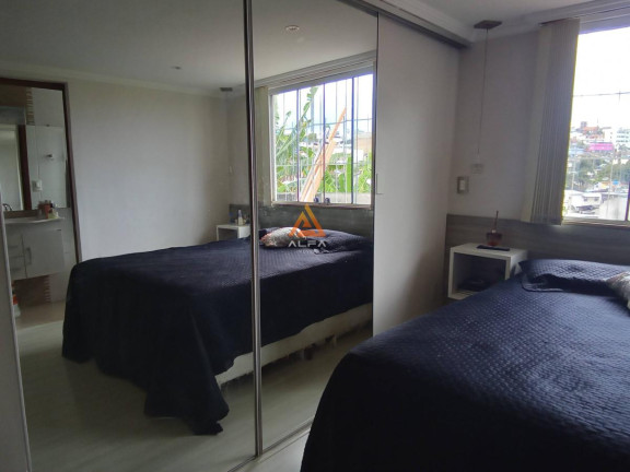 Imagem Casa com 3 Quartos à Venda, 84 m² Imagem Casa com 3 Quartos à Venda, 84 m²