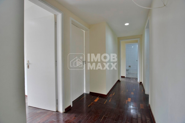 Imagem Apartamento com 3 Quartos à Venda, 120 m² em Asa Sul - Brasília Imagem Apartamento com 3 Quartos à Venda, 120 m² em Asa Sul - Brasília