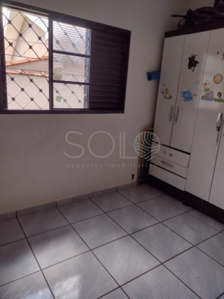 Imagem Casa com 2 Quartos à Venda, 126 m² em Jardim Santa Lúcia - Araraquara Imagem Casa com 2 Quartos à Venda, 126 m² em Jardim Santa Lúcia - Araraquara