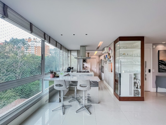 Imagem Apartamento com 2 Quartos à Venda, 121 m² em Boa Vista - Porto Alegre Imagem Apartamento com 2 Quartos à Venda, 121 m² em Boa Vista - Porto Alegre