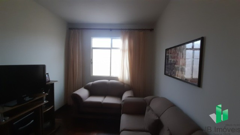 Imagem Casa com 3 Quartos à Venda, 215 m² em Todos Os Santos - Montes Claros Imagem Casa com 3 Quartos à Venda, 215 m² em Todos Os Santos - Montes Claros