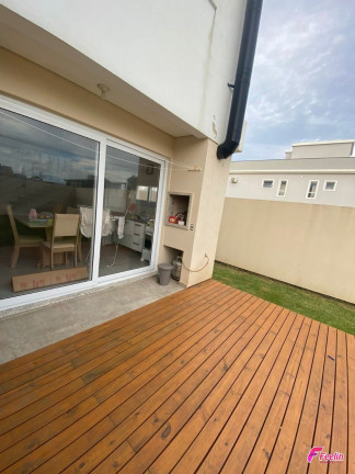 Imagem Casa com 3 Quartos à Venda, 123 m² em Campeche - Florianópolis Imagem Casa com 3 Quartos à Venda, 123 m² em Campeche - Florianópolis