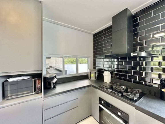 Imagem Casa de Condomínio com 4 Quartos à Venda, em Chácara Dos Lagos - Carapicuíba Imagem Casa de Condomínio com 4 Quartos à Venda, em Chácara Dos Lagos - Carapicuíba