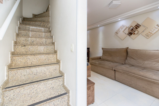 Imagem Casa com 2 Quartos à Venda, 66 m² em Vila Carmosina - São Paulo