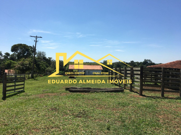 Imagem Imóvel com 2 Quartos à Venda, 2 m² em Centro - Gramadinho