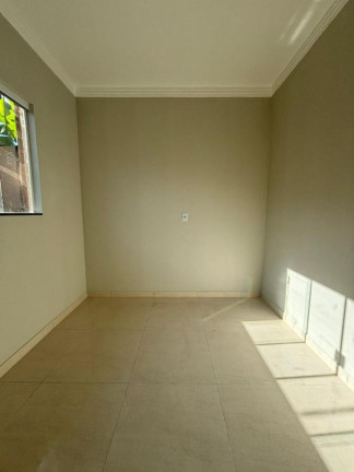 Imagem Casa com 3 Quartos à Venda, 140 m² em Conjunto Habitacional San Fernando - Rolândia Imagem Casa com 3 Quartos à Venda, 140 m² em Conjunto Habitacional San Fernando - Rolândia