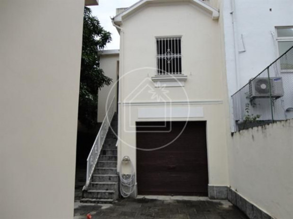 Imagem Casa com 5 Quartos à Venda, 270 m² em Urca - Rio De Janeiro Imagem Casa com 5 Quartos à Venda, 270 m² em Urca - Rio De Janeiro