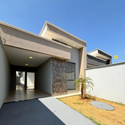 Imóvel com 
            	3             Quartos à Venda, 100 m² em 
            	Parque Itatiaia             - 
            	Aparecida De Goiania            