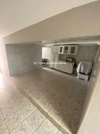Sobrado com 4 Quartos à Venda,  em Vila Rubens - Indaiatuba