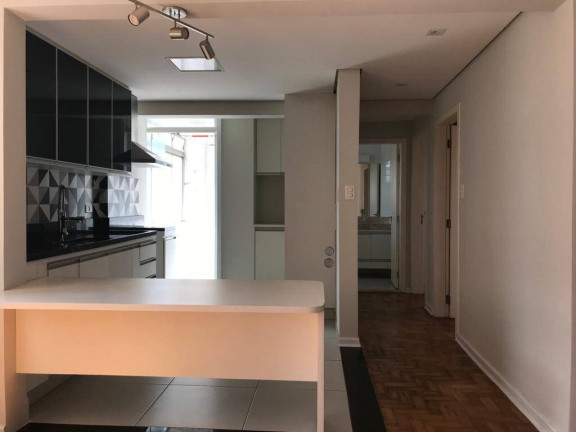 Apartamento com 2 Quartos à Venda,  em Mirandópolis - São Paulo