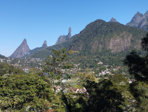 Terreno à Venda, 10.000 m² em Caxanga - Teresópolis