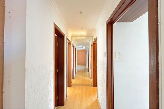 Imagem Apartamento com 3 Quartos à Venda, 60 m² em Santo Antônio - Porto Alegre Imagem Apartamento com 3 Quartos à Venda, 60 m² em Santo Antônio - Porto Alegre