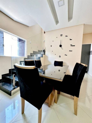 Imagem Sobrado com 3 Quartos à Venda, 126 m² em Mirim - Praia Grande Imagem Sobrado com 3 Quartos à Venda, 126 m² em Mirim - Praia Grande