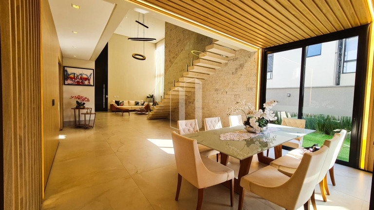 Imagem Casa de Condomínio com 4 Quartos à Venda, 414 m² em Jardins Itália - Goiânia Imagem Casa de Condomínio com 4 Quartos à Venda, 414 m² em Jardins Itália - Goiânia