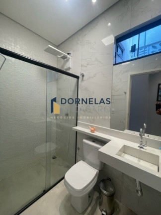 Imagem Casa com 3 Quartos à Venda, 200 m² em Guará I - Brasília Imagem Casa com 3 Quartos à Venda, 200 m² em Guará I - Brasília
