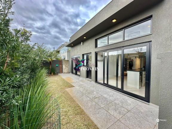 Imagem Casa com 4 Quartos à Venda, 153 m² em Centro - Xangri-lá Imagem Casa com 4 Quartos à Venda, 153 m² em Centro - Xangri-lá