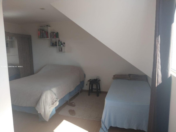 Imagem Casa com 4 Quartos à Venda, em Cidade Industrial - Curitiba Imagem Casa com 4 Quartos à Venda, em Cidade Industrial - Curitiba
