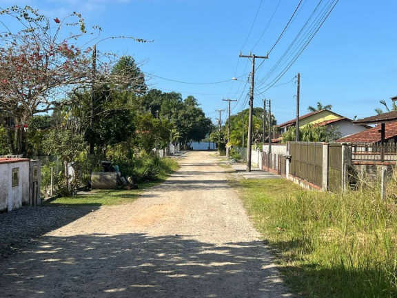 Imagem Casa com 4 Quartos à Venda, 100 m² em Pinheiros - Balneário Barra Do Sul Imagem Casa com 4 Quartos à Venda, 100 m² em Pinheiros - Balneário Barra Do Sul
