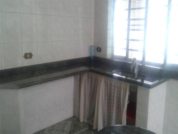 Imagem Casa com 4 Quartos à Venda, 340 m² em Jd. Esperança - Jacareí Imagem Casa com 4 Quartos à Venda, 340 m² em Jd. Esperança - Jacareí