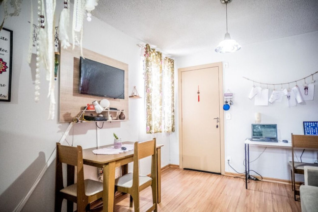 Imagem Imóvel com 2 Quartos à Venda, 38 m² em Protásio Alves - Porto Alegre Imagem Imóvel com 2 Quartos à Venda, 38 m² em Protásio Alves - Porto Alegre