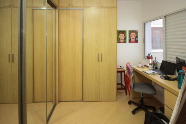 Imagem Casa com 3 Quartos à Venda, em Cambuci - São Paulo Imagem Casa com 3 Quartos à Venda, em Cambuci - São Paulo