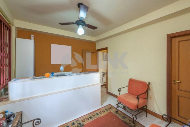 Imagem Casa com 5 Quartos à Venda, 409 m² em Higienópolis - Porto Alegre Imagem Casa com 5 Quartos à Venda, 409 m² em Higienópolis - Porto Alegre