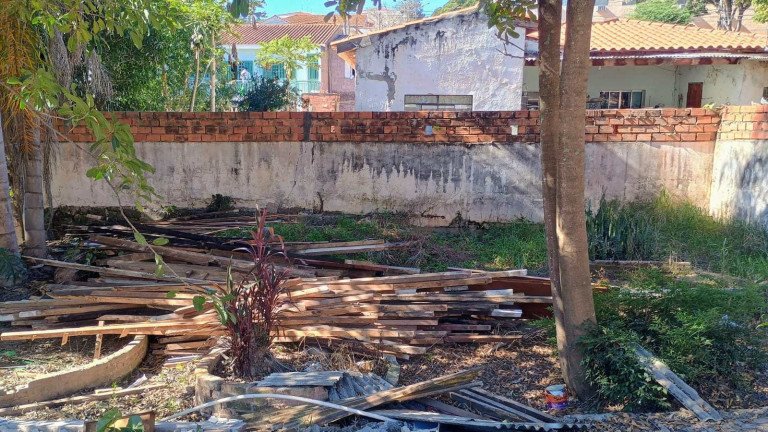 Imagem Terreno à Venda, 600 m² em Centro - Piedade Imagem Terreno à Venda, 600 m² em Centro - Piedade