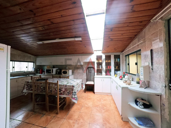 Imagem Casa com 6 Quartos à Venda, 246 m² em São Cristovão - Guarapuava Imagem Casa com 6 Quartos à Venda, 246 m² em São Cristovão - Guarapuava