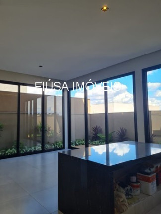 Imagem Casa com 3 Quartos à Venda, em Vila Do Golf - Ribeirão Preto Imagem Casa com 3 Quartos à Venda, em Vila Do Golf - Ribeirão Preto