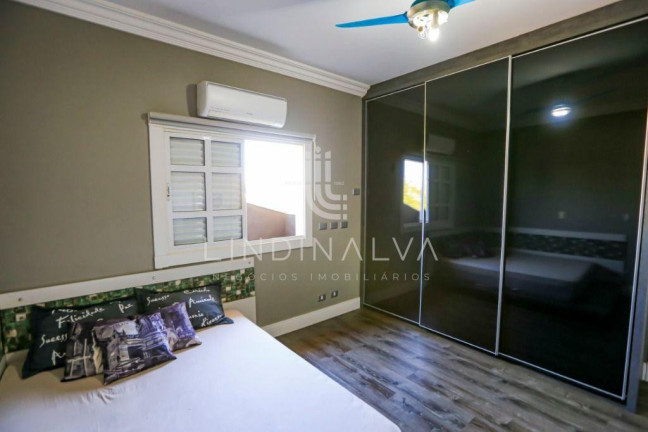 Imagem Casa com 2 Quartos à Venda, 584 m² em Jardim Iguaçu - Foz Do Iguacu Imagem Casa com 2 Quartos à Venda, 584 m² em Jardim Iguaçu - Foz Do Iguacu