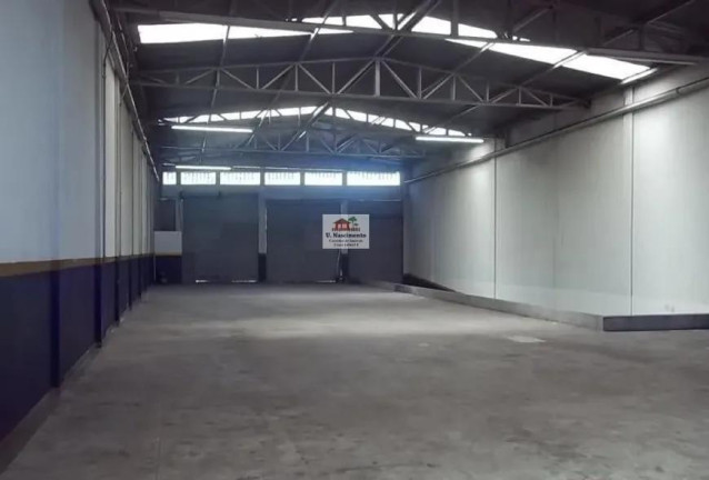 Galpão à Venda, 932 m² em Cidade Centenário - São Paulo