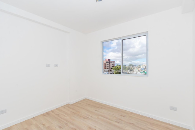 Imagem Apartamento com 1 Quarto à Venda, 34 m² em Capão Raso - Curitiba Imagem Apartamento com 1 Quarto à Venda, 34 m² em Capão Raso - Curitiba
