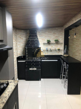 Imagem Casa com 3 Quartos à Venda, 73 m² em Espinheiros - Itajaí Imagem Casa com 3 Quartos à Venda, 73 m² em Espinheiros - Itajaí