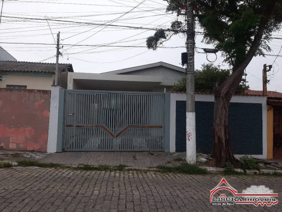 Imagem Casa com 3 Quartos à Venda, 225 m² em Centro - Jacareí Imagem Casa com 3 Quartos à Venda, 225 m² em Centro - Jacareí