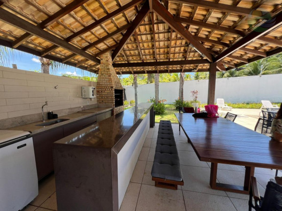 Imagem Casa com 3 Quartos à Venda, 305 m² Imagem Casa com 3 Quartos à Venda, 305 m²
