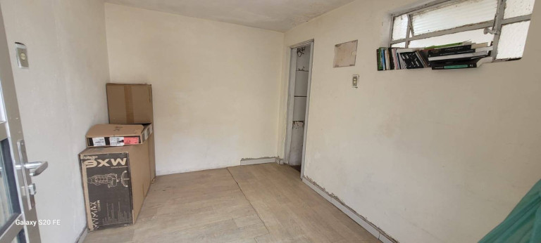 Imagem Casa com 2 Quartos à Venda, 245 m² em Vila Aparecida - Jundiaí