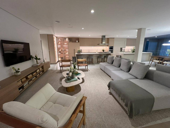 Imagem Apartamento à Venda, 219 m² em Centro - Florianópolis Imagem Apartamento à Venda, 219 m² em Centro - Florianópolis