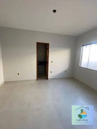 Imagem Casa com 3 Quartos à Venda, em Serramar - Rio Das Ostras Imagem Casa com 3 Quartos à Venda, em Serramar - Rio Das Ostras