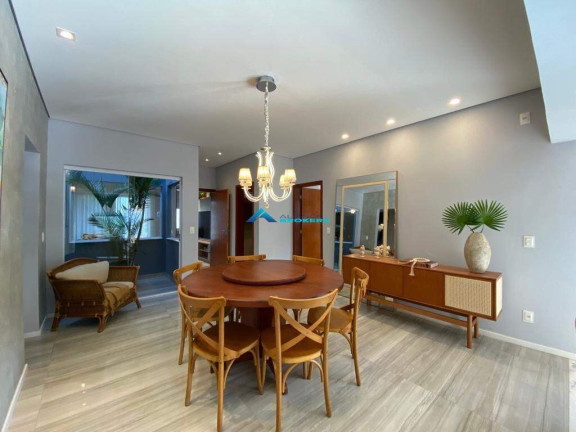 Imagem Casa com 3 Quartos à Venda, 350 m² em Loteamento Vale Azul I - Jundiaí Imagem Casa com 3 Quartos à Venda, 350 m² em Loteamento Vale Azul I - Jundiaí