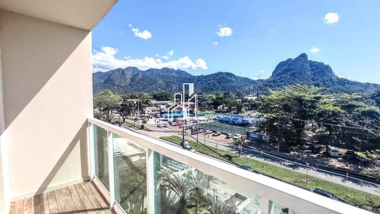 Imagem Apartamento com 2 Quartos à Venda, 60 m² em Camorim - Rio De Janeiro