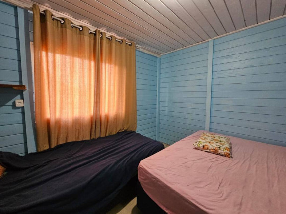 Imagem Casa com 6 Quartos à Venda, 160 m² em Centro - Balneário Barra Do Sul Imagem Casa com 6 Quartos à Venda, 160 m² em Centro - Balneário Barra Do Sul