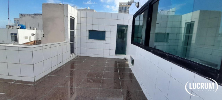 Imagem Cobertura com 6 Quartos à Venda, 400 m² em Copacabana - Rio De Janeiro Imagem Cobertura com 6 Quartos à Venda, 400 m² em Copacabana - Rio De Janeiro