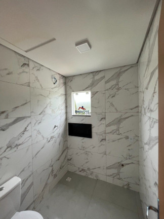 Imagem Sobrado com 3 Quartos à Venda, 224 m² em Ingleses Do Rio Vermelho - Florianópolis Imagem Sobrado com 3 Quartos à Venda, 224 m² em Ingleses Do Rio Vermelho - Florianópolis