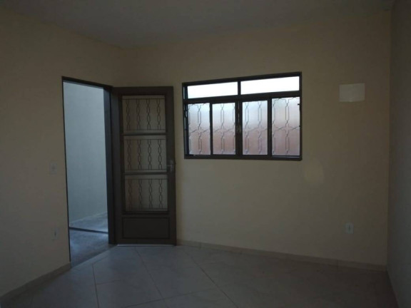 Imagem Casa com 2 Quartos à Venda,  em Botucatu