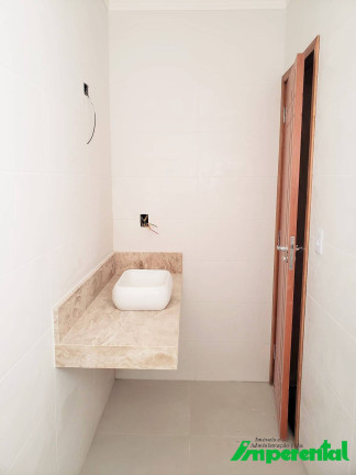 Imagem Casa com 3 Quartos à Venda, 120 m² em Campo Grande - Santos