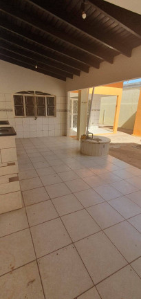 Imagem Casa com 3 Quartos à Venda, 300 m² em Cristo Rei - Várzea Grande Imagem Casa com 3 Quartos à Venda, 300 m² em Cristo Rei - Várzea Grande
