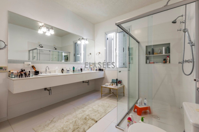 Imagem Sobrado com 3 Quartos à Venda, 450 m² em Jardim Paulista - São Paulo Imagem Sobrado com 3 Quartos à Venda, 450 m² em Jardim Paulista - São Paulo