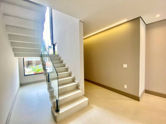 Imagem Casa de Condomínio com 3 Quartos à Venda, 300 m² em Malota - Jundiaí Imagem Casa de Condomínio com 3 Quartos à Venda, 300 m² em Malota - Jundiaí