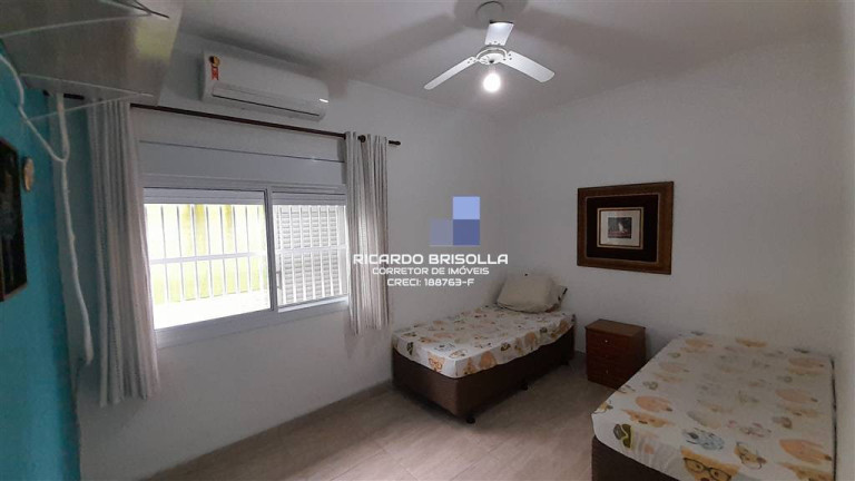 Imagem Casa com 4 Quartos à Venda, 250 m² em Jardim Imperador - Praia Grande Imagem Casa com 4 Quartos à Venda, 250 m² em Jardim Imperador - Praia Grande